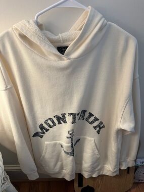 Oak & Trellis Cream Pullover Hoodie